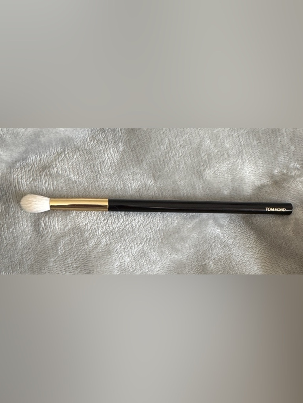 *NEW* - TOM FORD Eye Shadow Blending Brush, #13